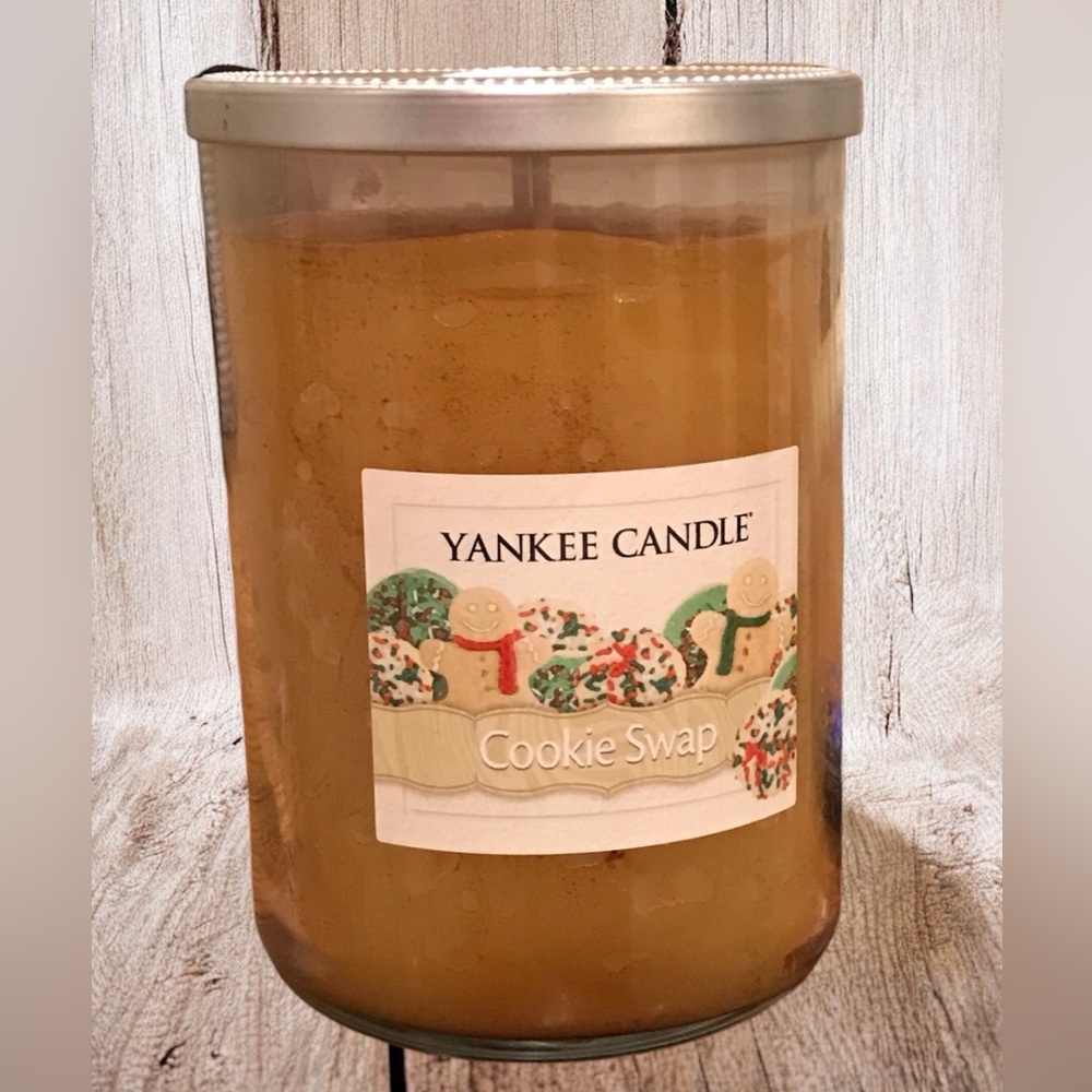 Vintage Original Yankee Candle Cookie Swap HTF 22 ounce
